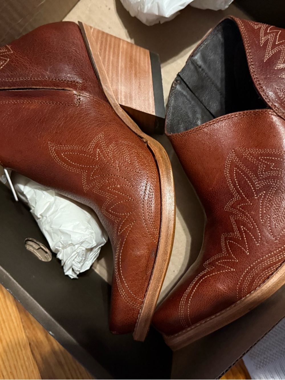 Ariat “Jolene” Brown Leather Western Ankle Bootie - Picture 3 of 7